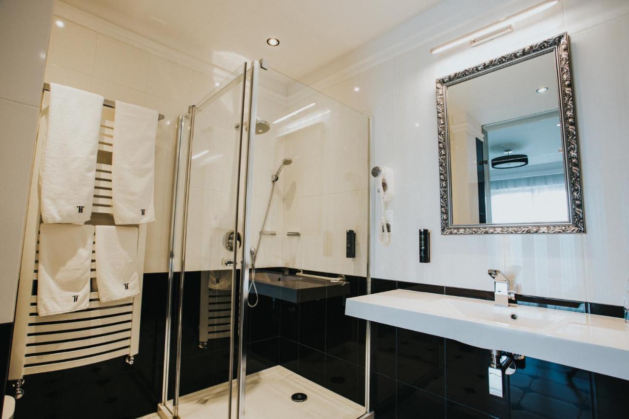 Hotel Toscania Wloszakowice Ngoại thất bức ảnh