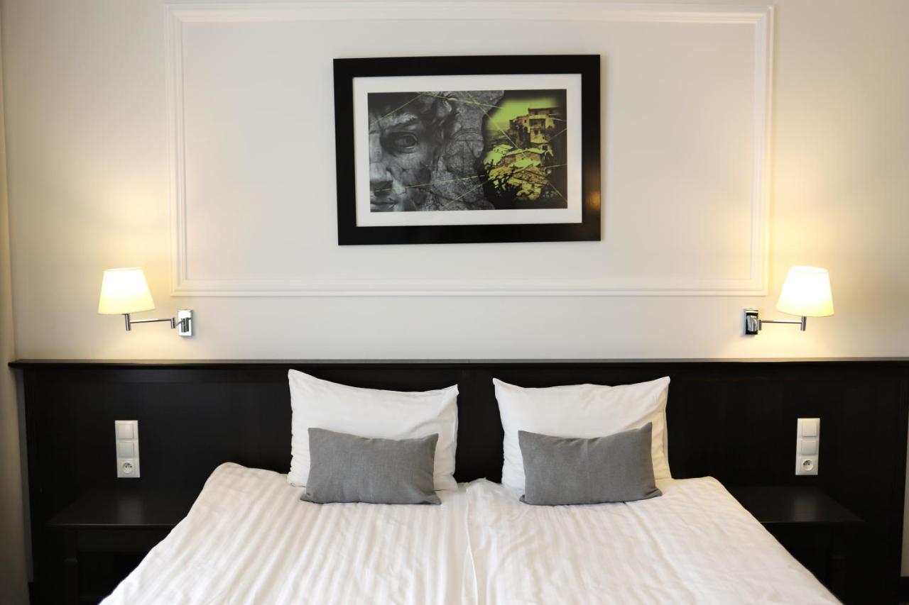 Hotel Toscania Wloszakowice Ngoại thất bức ảnh